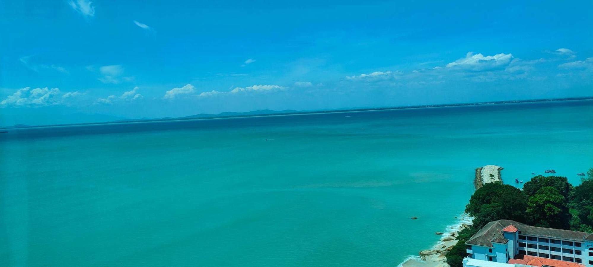 Hompton Hotel By The Beach George Town Oda fotoğraf