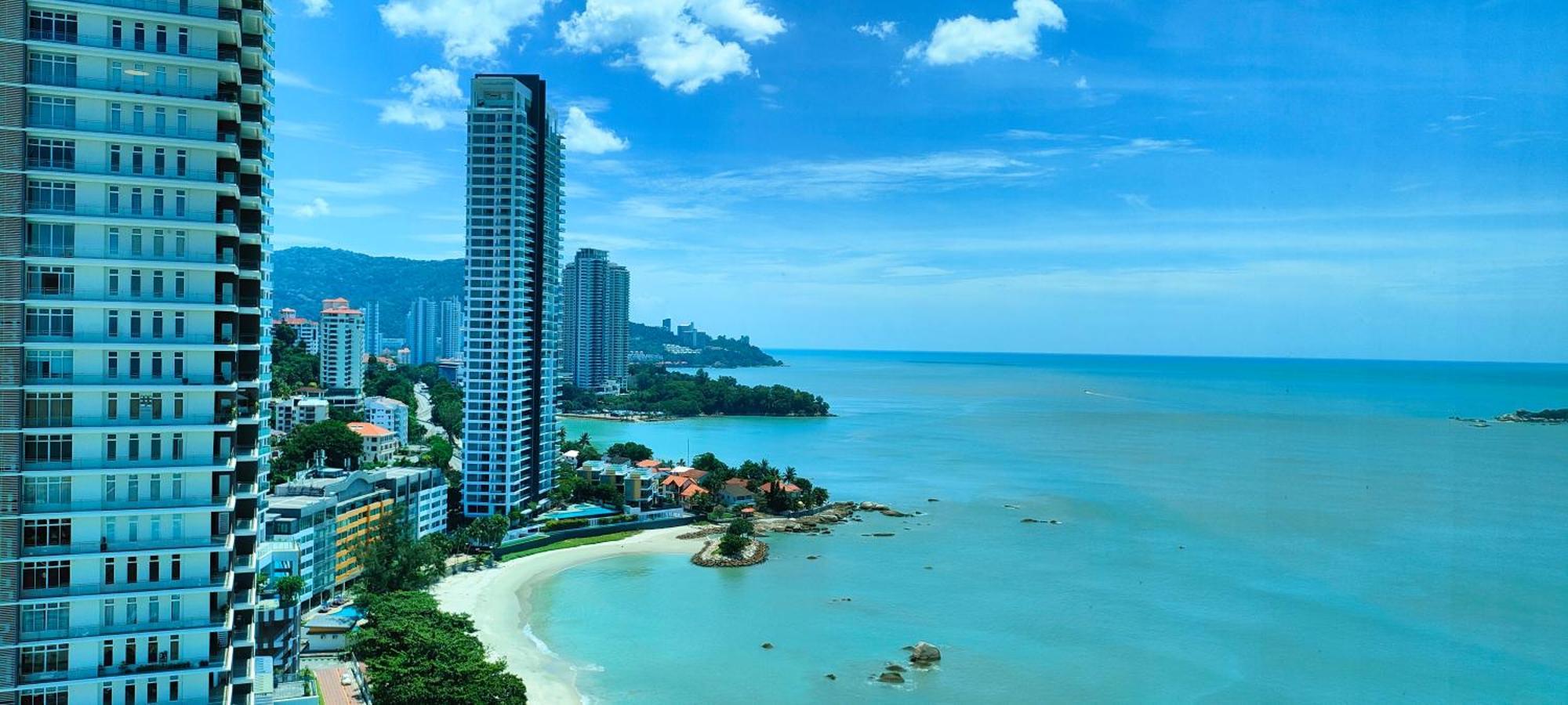 Hompton Hotel By The Beach George Town Oda fotoğraf